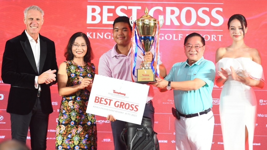 VĐV 16 tuổi giành chức vô địch ở Tiền Phong Golf Championship 2023