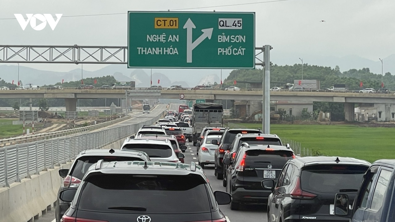 Bộ GTVT yêu cầu khẩn trương rà soát nâng tốc độ cao tốc 4 làn xe lên 90km/h