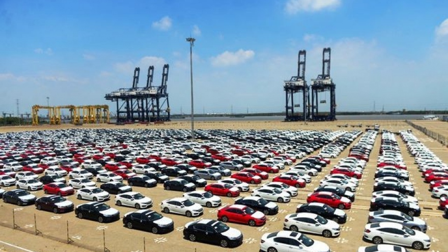 Car imports skyrocket throughout October