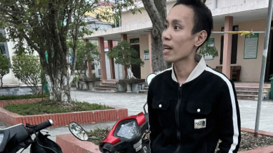 Công an Thái Bình bắt khẩn đối tượng cướp điện thoại, hành hung người khác