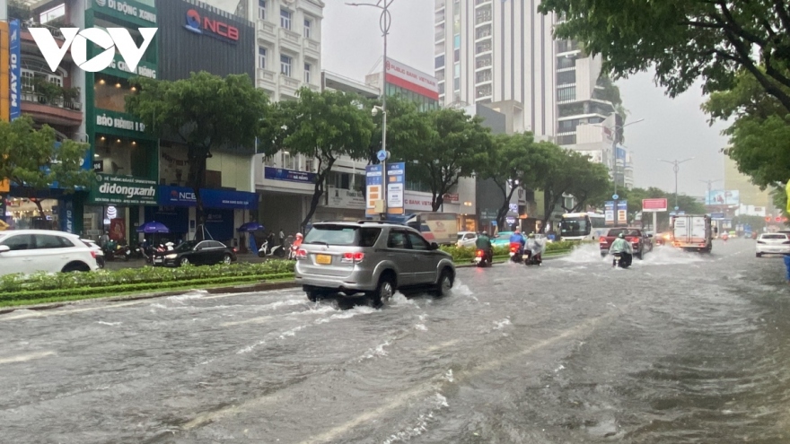 Nửa đêm, Đà Nẵng ban hành văn bản cho học sinh các cấp nghỉ học vào ngày 13/11