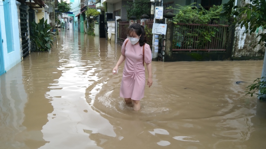 Thời tiết ngày 3/11: Bộ nắng ráo, Tây Nguyên và Nam Bộ có mưa rào và dông