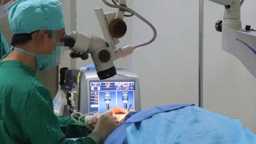 First eye tumor unit for children established in Vietnam