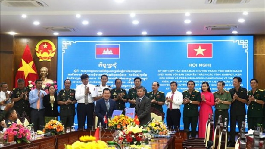 Vietnamese, Cambodian provinces step up efforts in searching martyrs’ remains