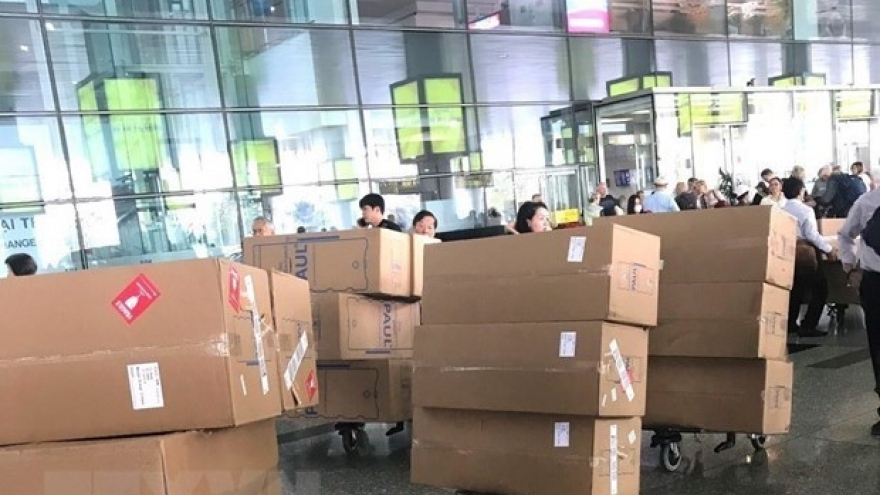 German organisation, state grant water filters to Vietnam