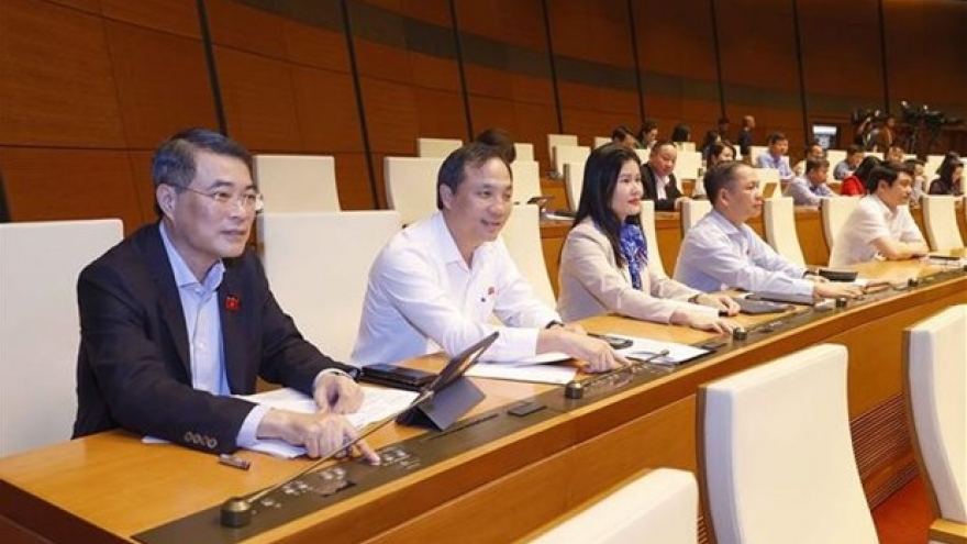National Assembly adopts law on National Defense at sixth session