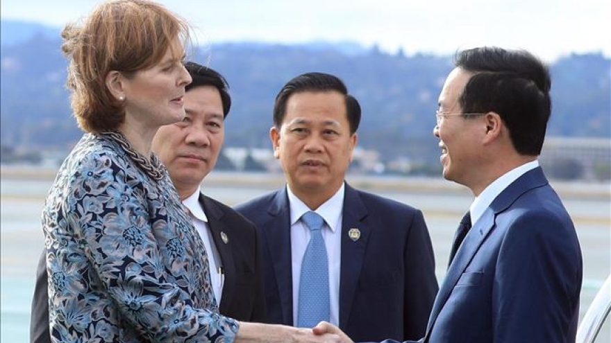 Chủ tịch nước đến San Francisco, bắt đầu tham dự Tuần lễ Cấp cao APEC 2023