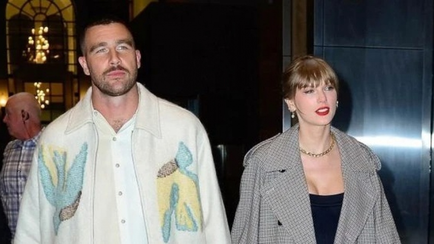 Bạn bè Taylor Swift nói gì về mối quan hệ với Travis Kelce?