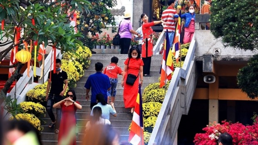 Vietnamese to enjoy one-week Tet holiday in 2024