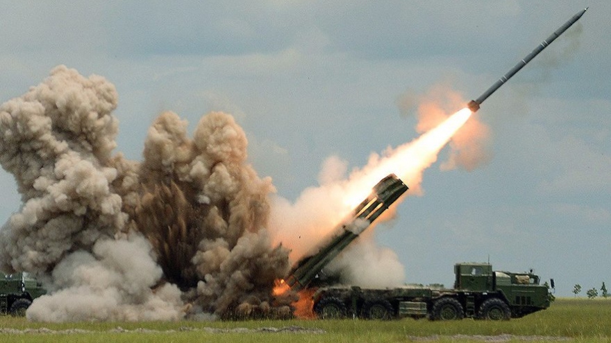 Quân đội Nga nhận bom lượn mới có thể phóng từ pháo phản lực
