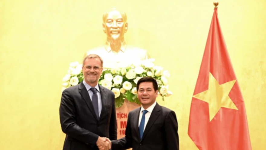 Vietnam, France prioritise cooperation in climate change response