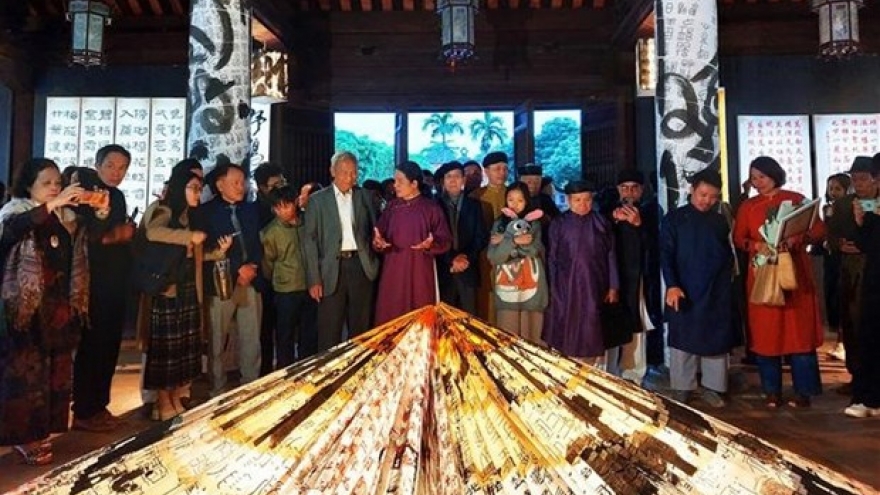 Calligraphy exhibition spotlights Vietnamese literature, arts