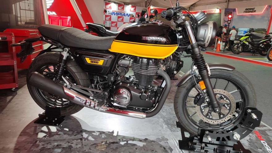 Honda CB350RS lộ diện tại MotoGP Sepang Malaysia