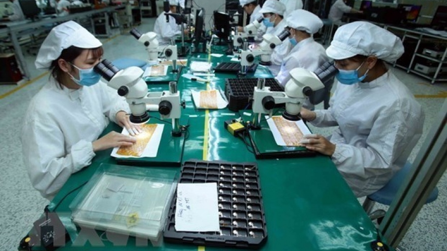 Enhancing competitiveness vital for Vietnam to climb up global value chain