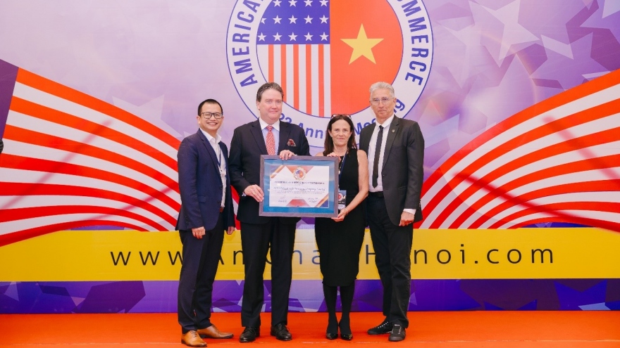 AIA Việt Nam nhận giải thưởng Trách nhiệm xã hội của doanh nghiệp năm 2023