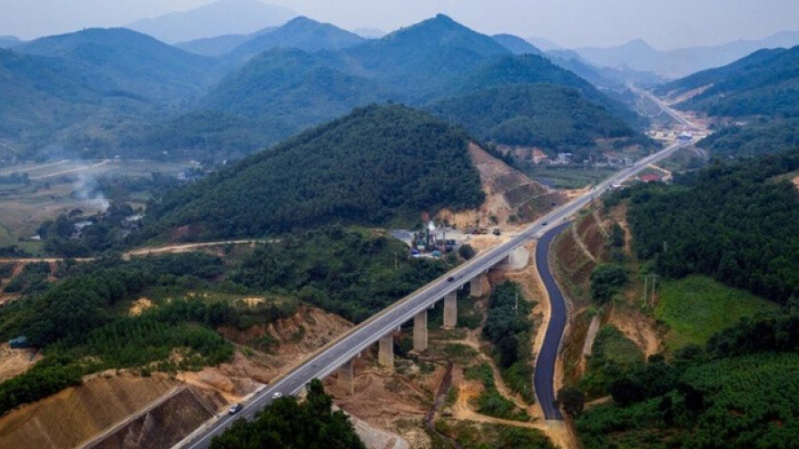 Giao tỉnh Sơn La là đơn vị chủ quản tuyến cao tốc Mộc Châu - Hòa Bình