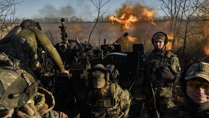 Nga kiểm soát khu định cư ở sườn Bắc Avdiivka, siết chặt vòng vây Ukraine