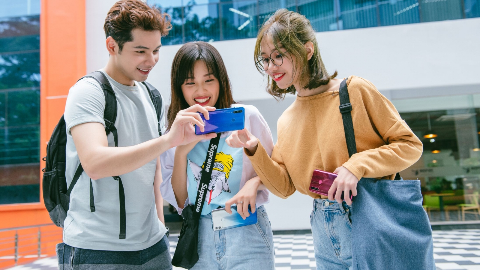 Vun đắp lối sống, văn hóa ứng xử cho giới trẻ trong thời đại số