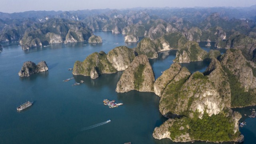 Foreign media praises Lan Ha Bay as one of earth’s most stunning seascapes