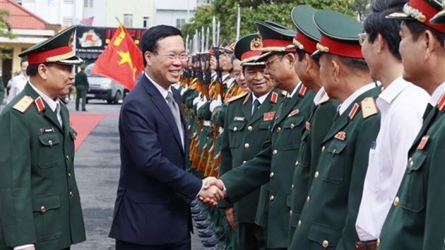 President visits Military Region 5