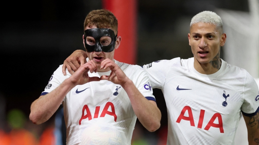 Bảng xếp hạng Ngoại hạng Anh mới nhất: Tottenham “thổi lửa” vào cuộc đua vô địch
