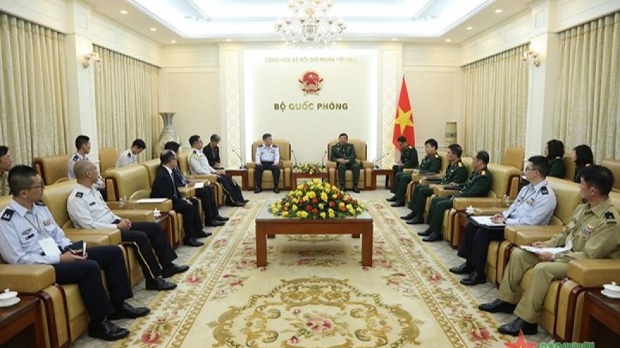 Japan, Vietnam enhance defence links
