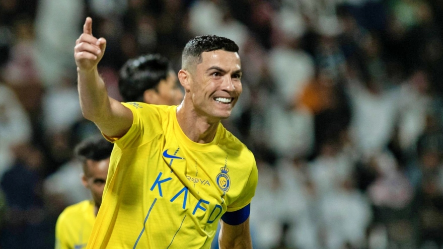 Ronaldo gây sốc khi cán mốc 50 bàn thắng trong năm 2023