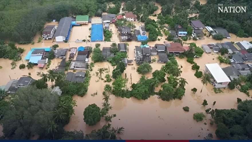 Thái Lan: Lũ lụt làm đảo lộn cuộc sống của hơn 100.000 hộ gia đình