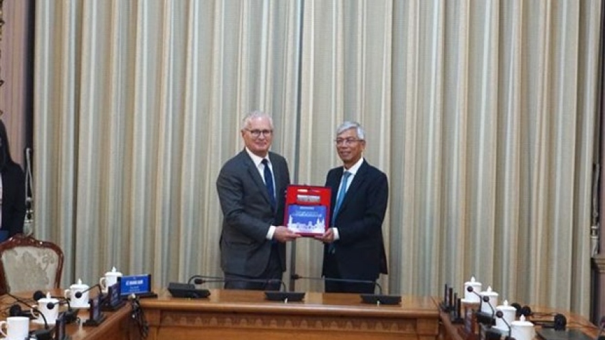 HCM City ready to welcome businesses in semiconductor industry: official