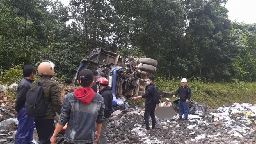 Tai nạn giao thông trên cao tốc La Sơn - Túy Loan, 1 người bị thương
