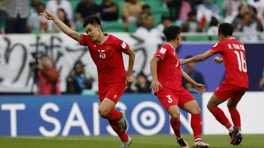 Japan defeats Vietnam 4-2 after spectacular score chase