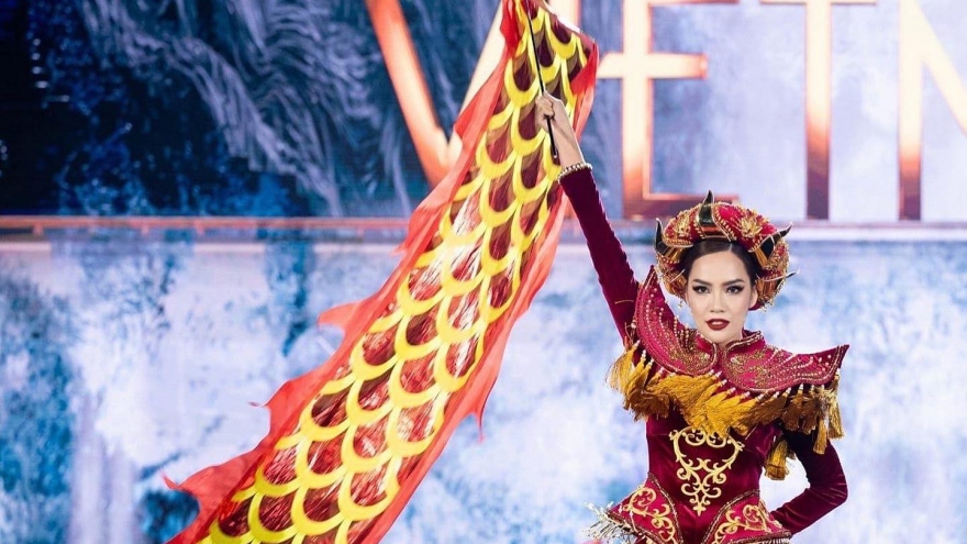 Vietnamese outfit voted as best costume in 2023’s global pageants