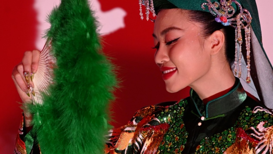 Đoàn Thu Thuỷ mang di sản văn hoá hầu đồng Việt Nam đến Miss Global 2023