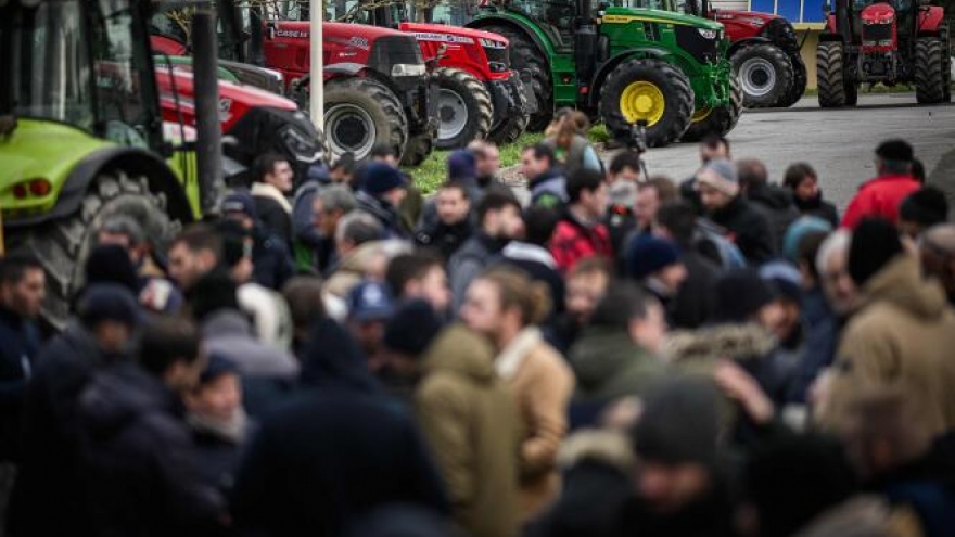 Làn sóng biểu tình của nông dân Pháp có xu hướng lan rộng