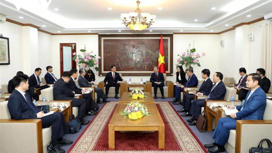 Vietnamese, Chinese public security ministries strengthen links