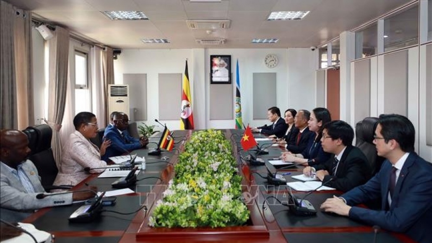 Vietnamese Vice President meets Ugandan Parliament Speaker