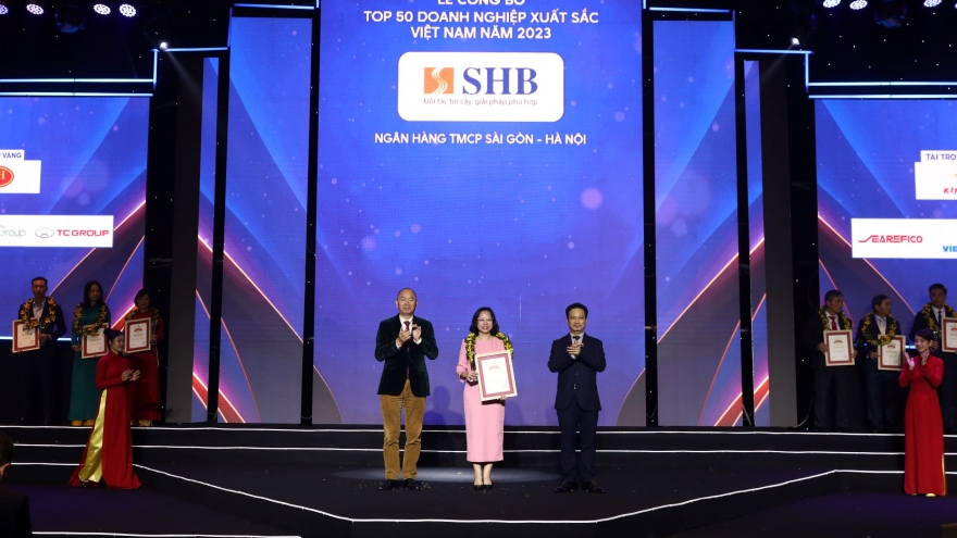 SHB 5 năm liên tiếp được vinh danh “Top 50 doanh nghiệp xuất sắc nhất Việt Nam”
