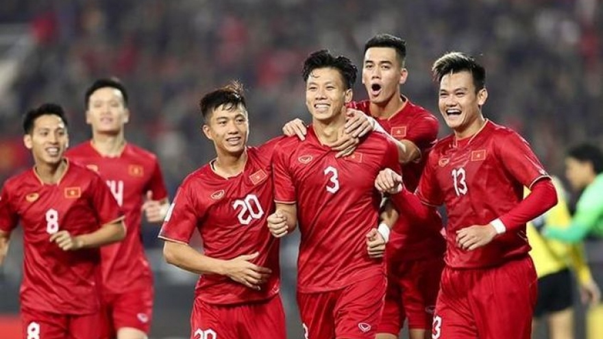 Six major football tournaments for Vietnamese players in 2024