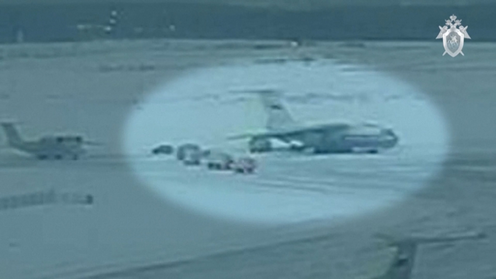 Nga công bố video tù binh Ukraine lên máy bay IL-76