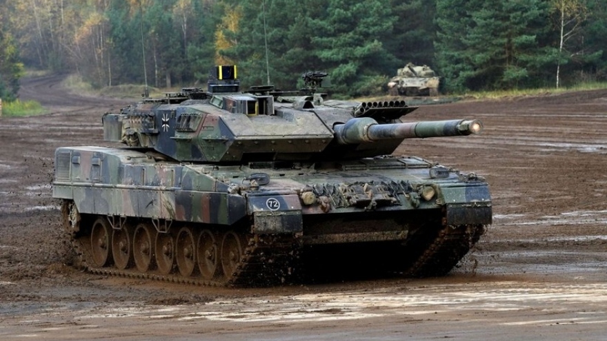 Nga ồ ạt dội hỏa lực tấn công trung đội Leopard 2A6 của Ukraine