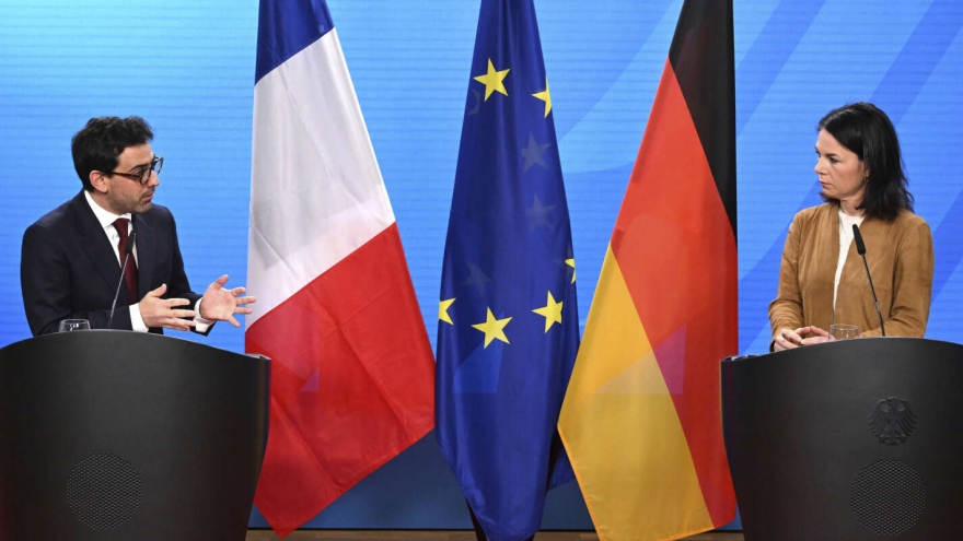 Ngoại trưởng Pháp thăm Đức và Ba Lan để tái khởi động tam giác Weimar