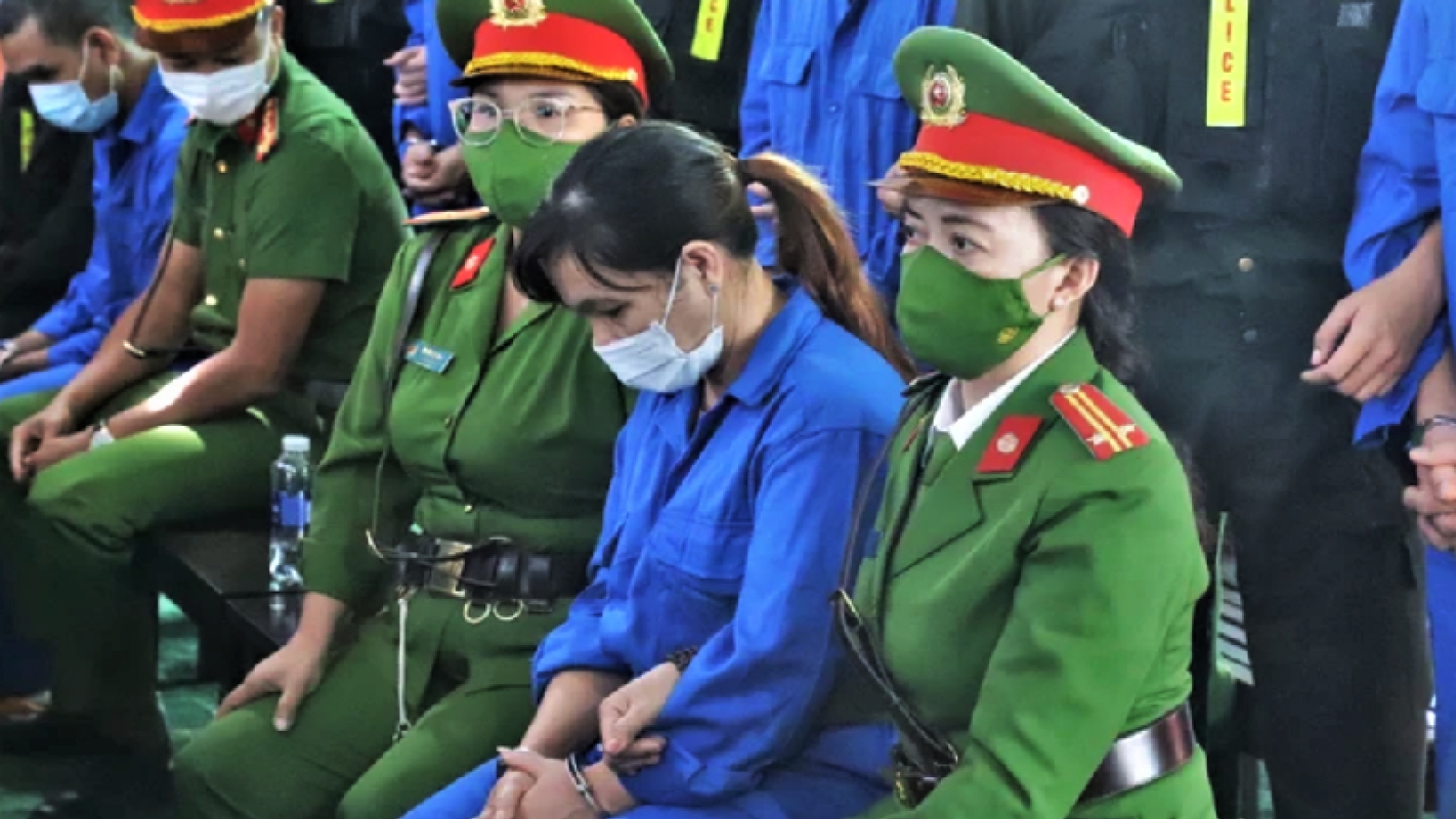 Nhóm bị cáo tham gia khủng bố ở Đắk Lắk thú nhận tội lỗi và xin được khoan hồng