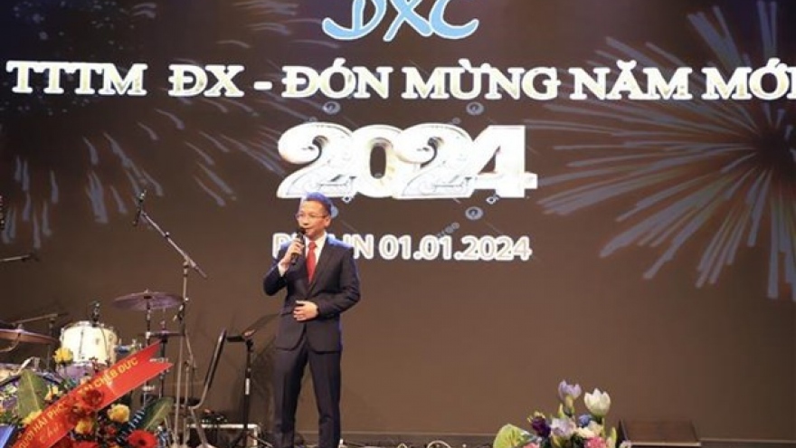 Vietnamese businesses in Berlin hold New Year get-together