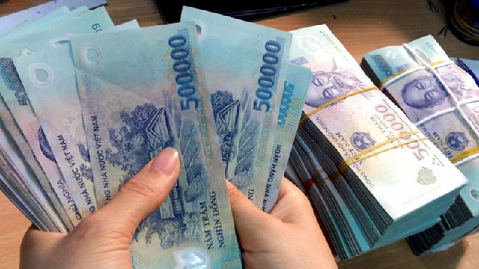 Tăng trưởng tín dụng 2024: Gần 2 triệu tỷ đồng sẽ được “bơm” vào nền kinh tế