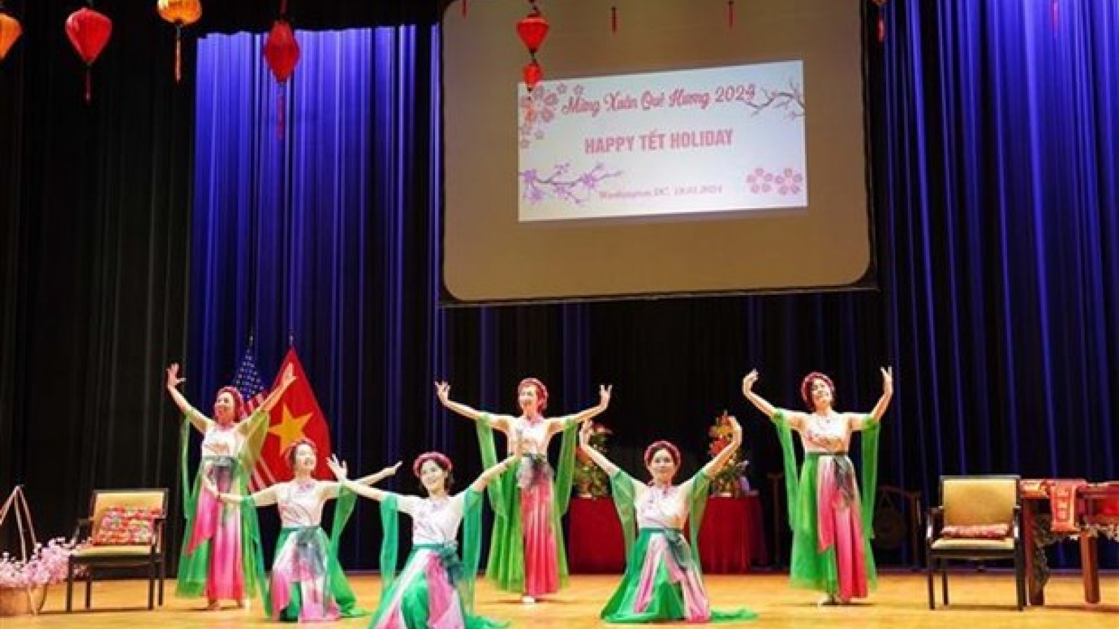 Tet gatherings held in US, Japan