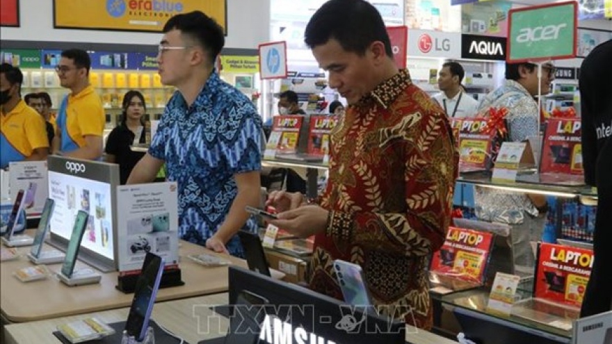 Vietnamese company opens 50th store in Indonesia