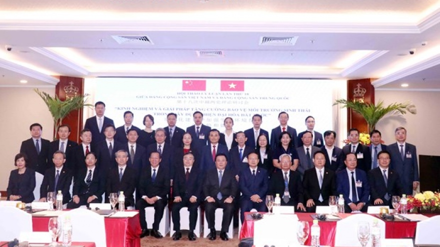 Communist Parties of Vietnam, China hold 18th theoretical workshop