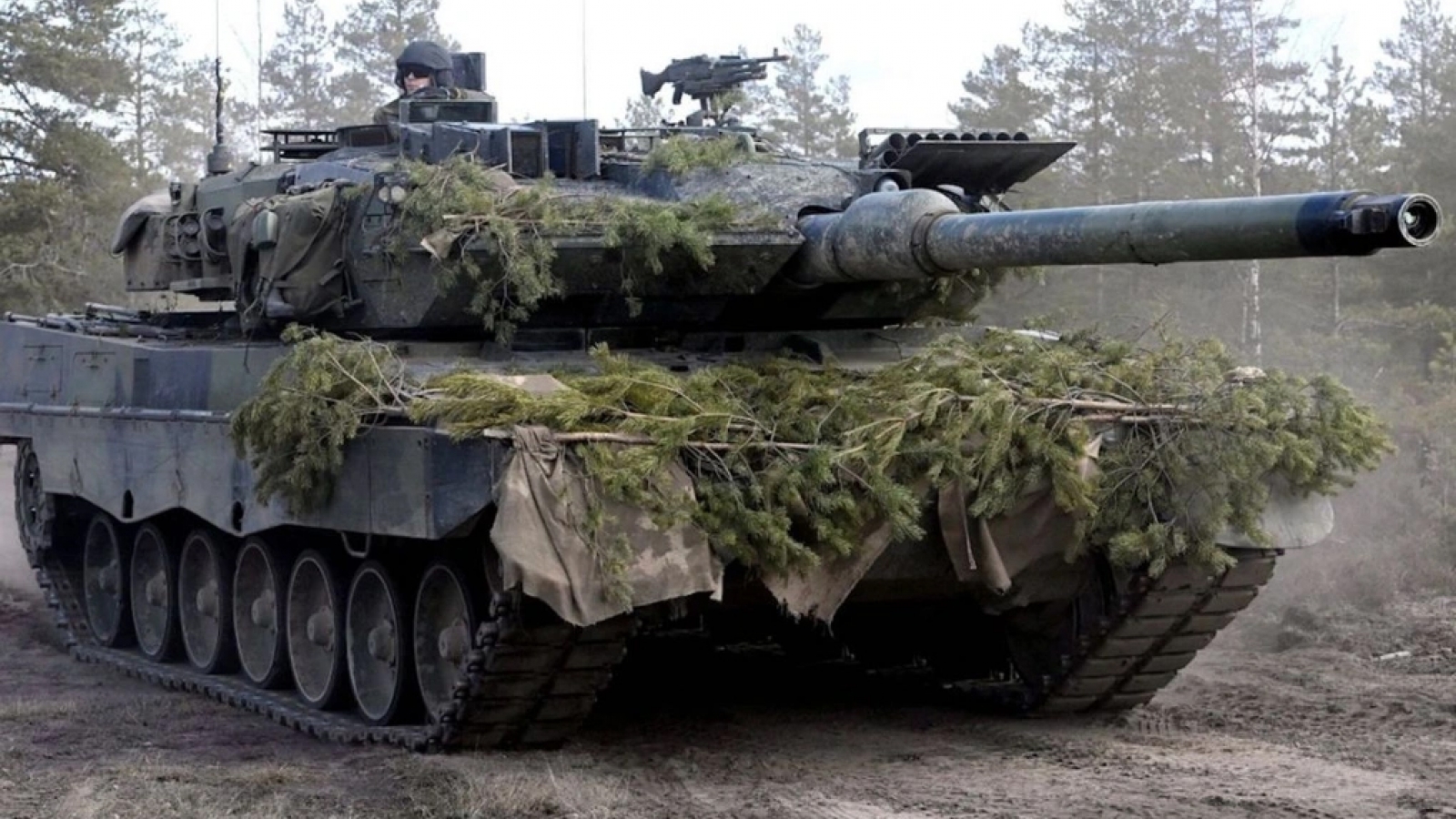 Ukraine không thể sử dụng phần lớn xe tăng Leopard 2 được phương Tây cung cấp