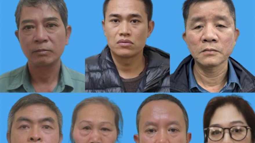 Nóng 24h: Nhóm bảo kê khu vực chợ Long Biên cưỡng đoạt 5-6 tỷ đồng mỗi năm
