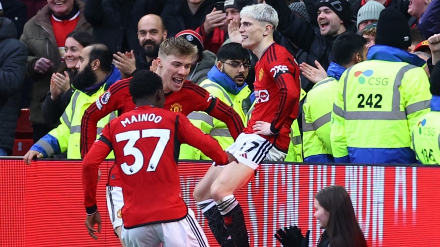 Hojlund ghi bàn mừng sinh nhật và Garnacho lập cú đúp, MU nhấn chìm West Ham